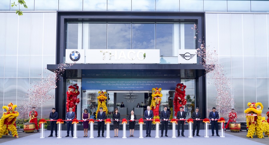 THACO AUTO khánh thành tổ hợp showroom BMW-MINI-BMW MOTORRAD Bình Dương theo tiêu chuẩn RETAIL.NEXT đầu tiên tại Việt Nam