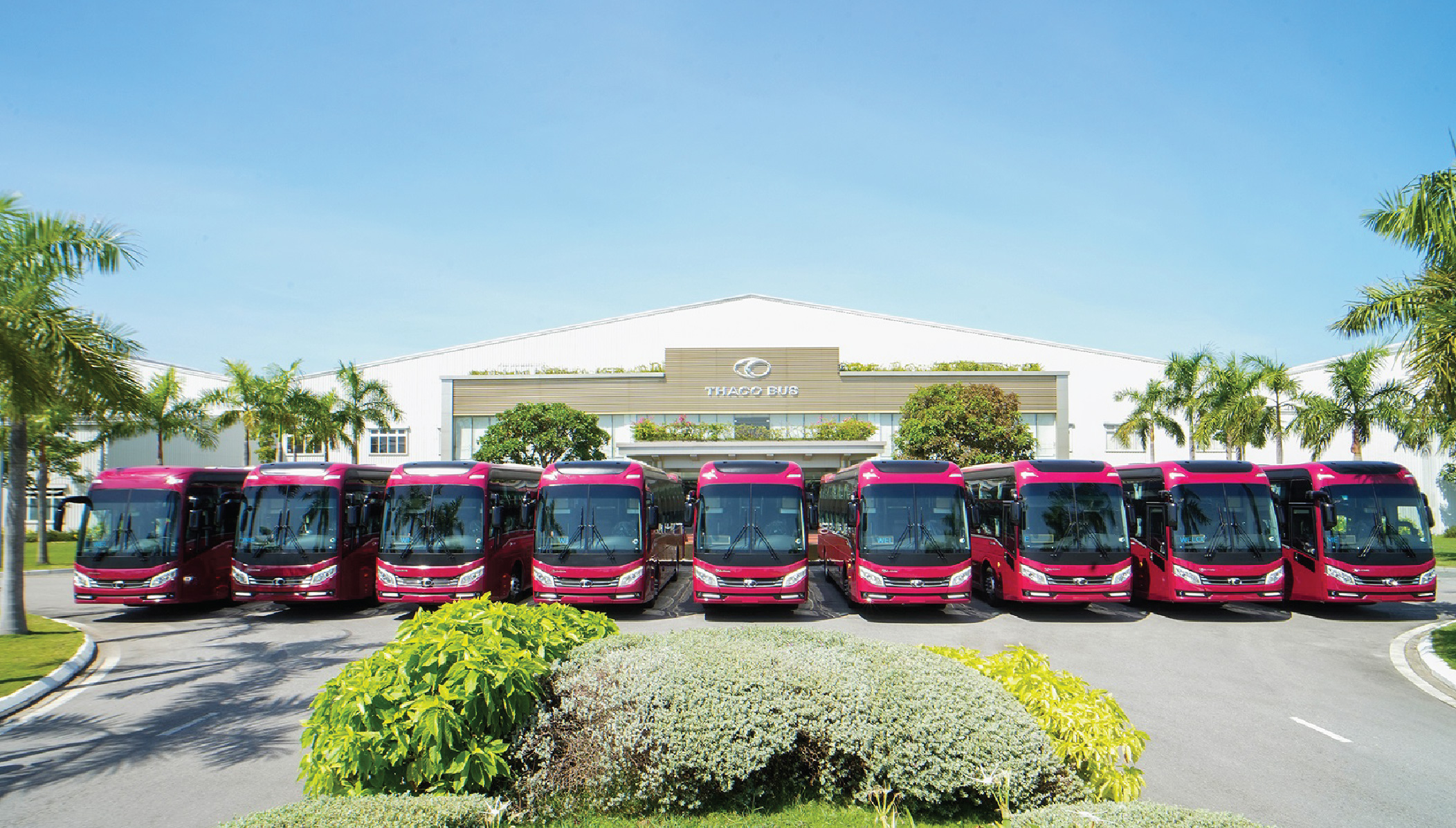 THACO sleeper buses are launched in the Philippines