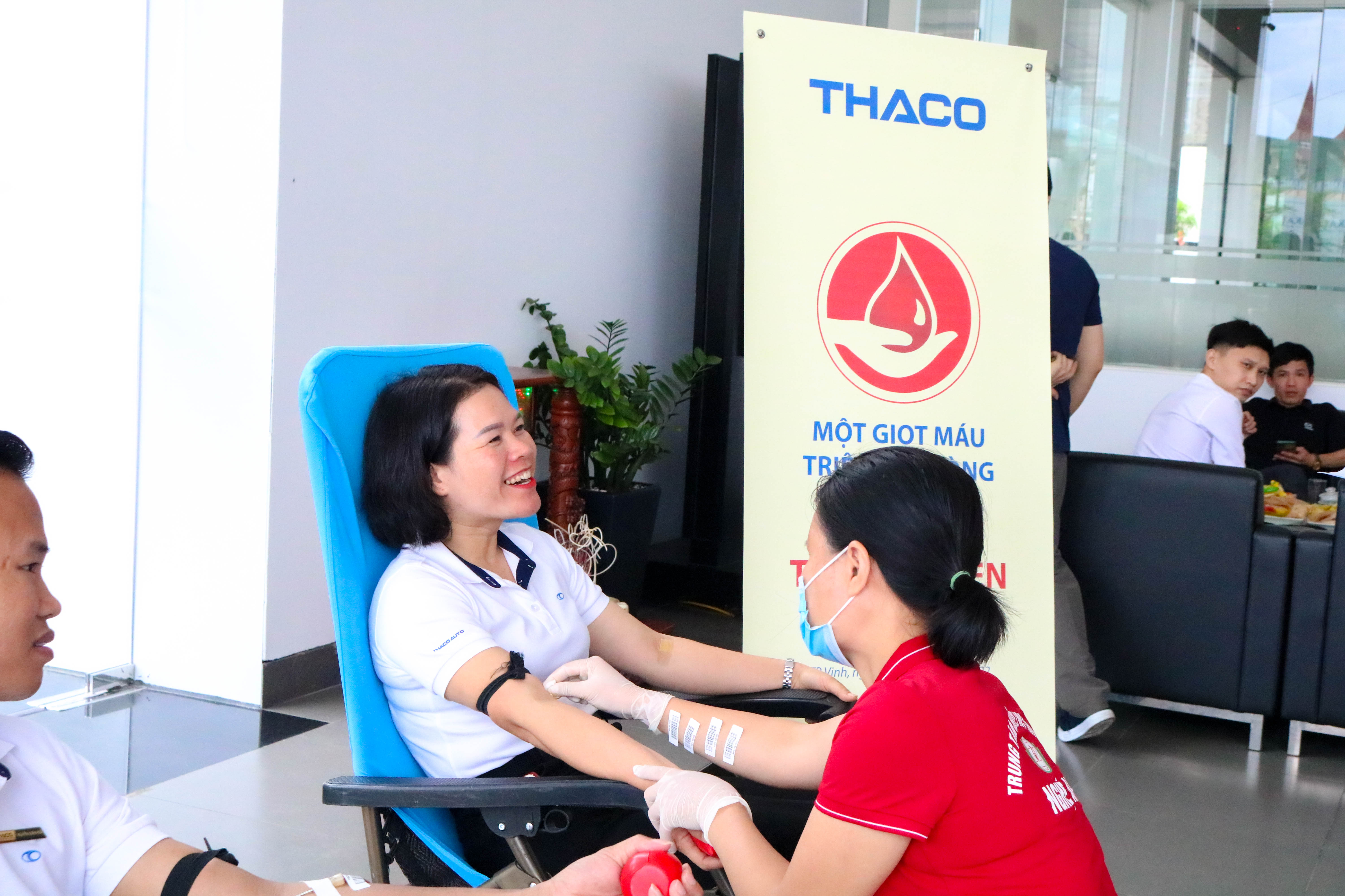 THACO AUTO Nghệ An tổ chức chương trình Hiến máu tình nguyện năm 2022