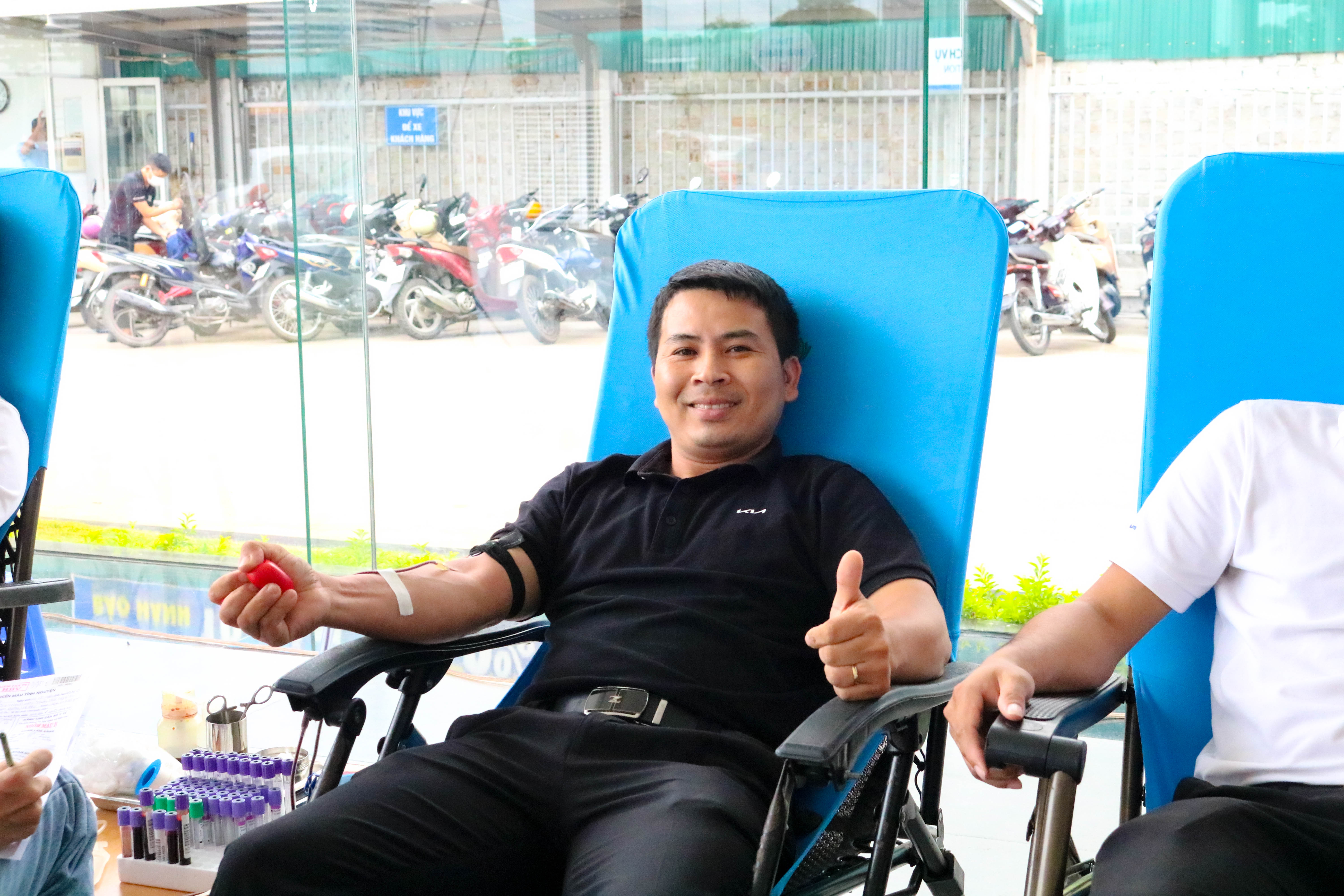 THACO AUTO Nghệ An tổ chức chương trình Hiến máu tình nguyện năm 2022